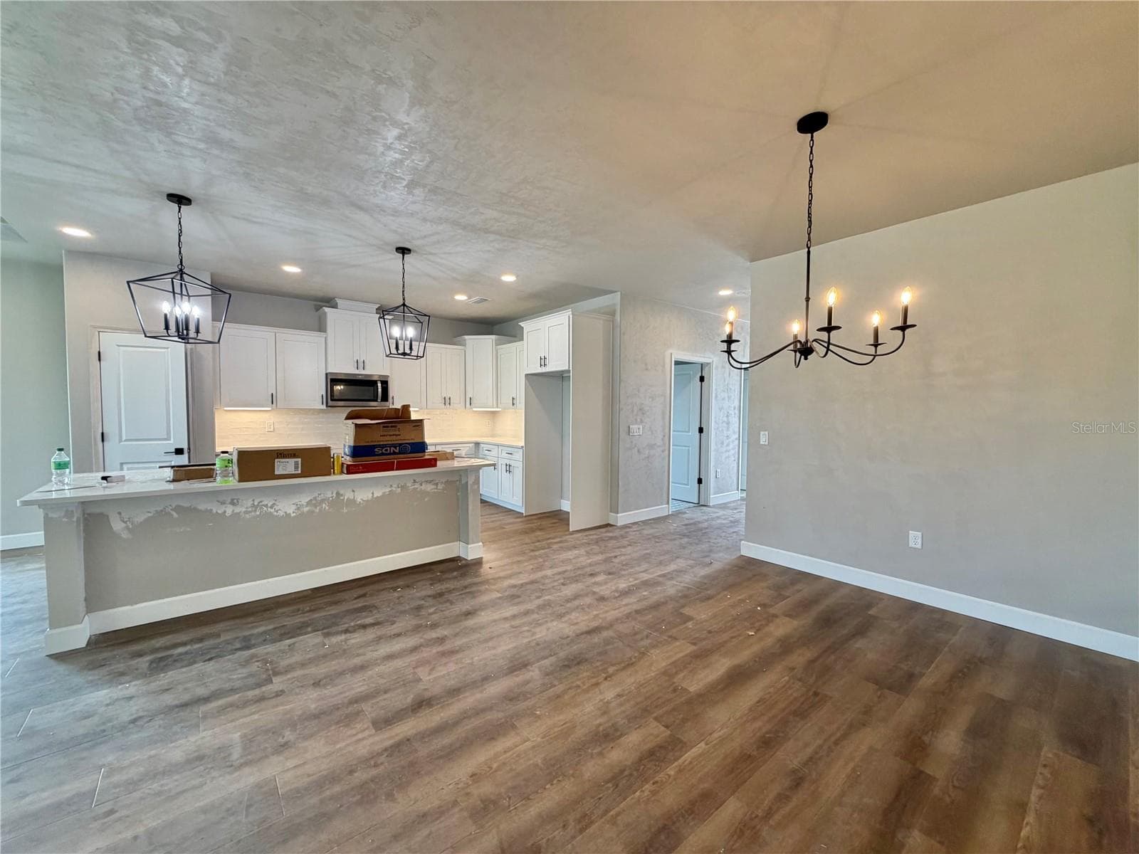 Single Family Residence at 122 SW 212TH DR, NEWBERRY, photo 13 of 37
