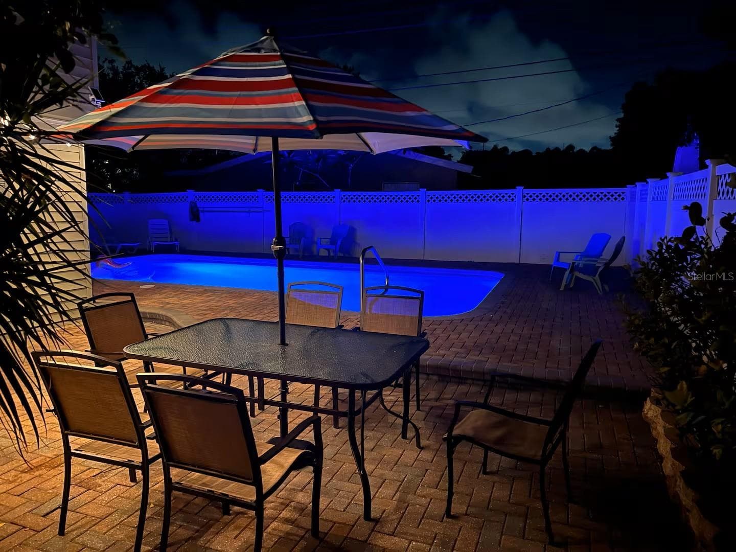 Single Family Residence at 6403 EVERGREEN AVE, SEMINOLE, photo 2 of 23