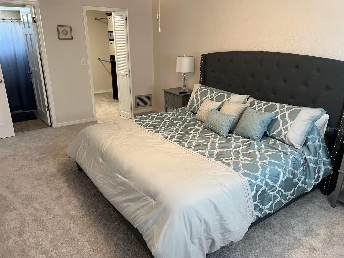 Single Family Residence at 6403 EVERGREEN AVE, SEMINOLE, photo 10 of 23