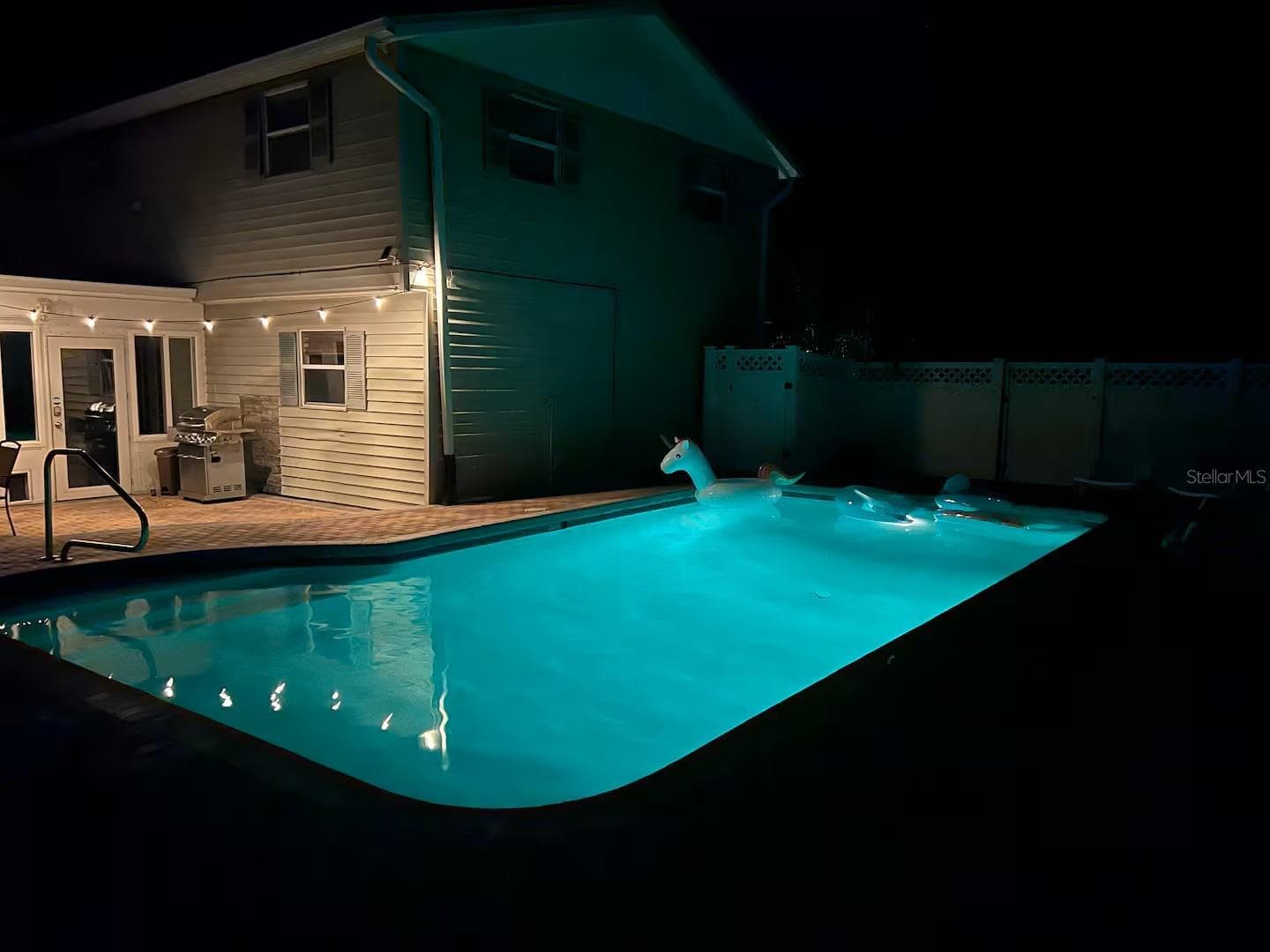 Single Family Residence at 6403 EVERGREEN AVE, SEMINOLE, photo 19 of 23