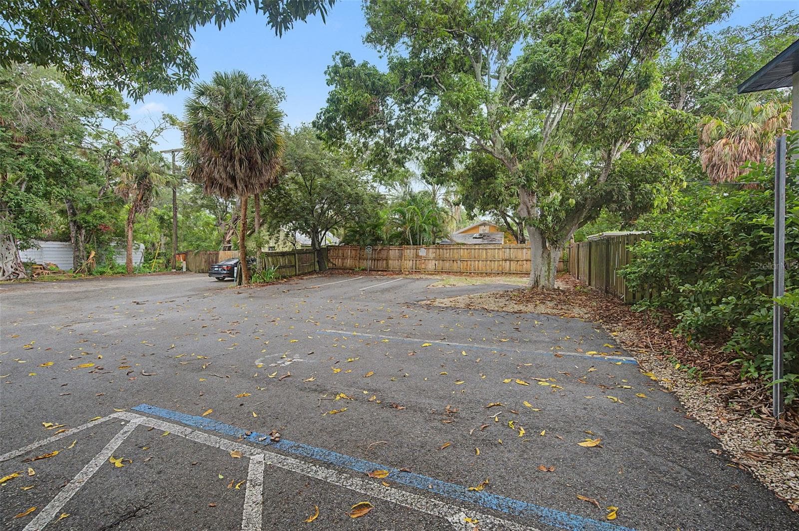 Office at 2019 MANATEE AVE W, BRADENTON, photo 38 of 47