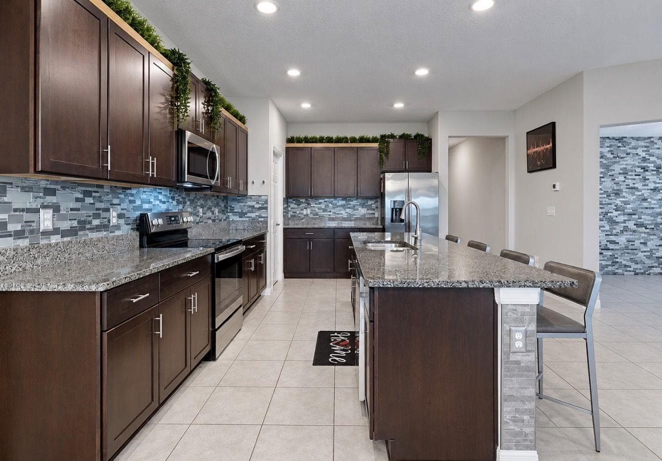 Kitchen - 11911 FIELD THISTLE CT, RIVERVIEW