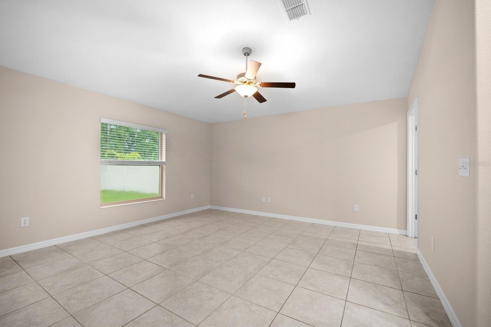 Single Family Residence at 1983 FAN ALOE WAY, RUSKIN, photo 13 of 27