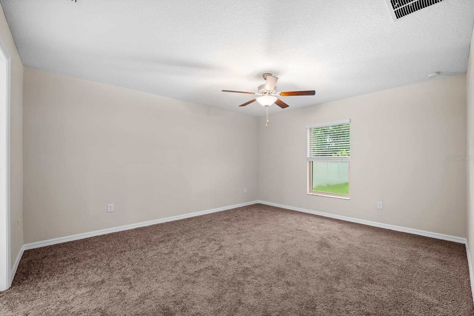 King-Sized Primary Bedroom - 1983 FAN ALOE WAY, RUSKIN