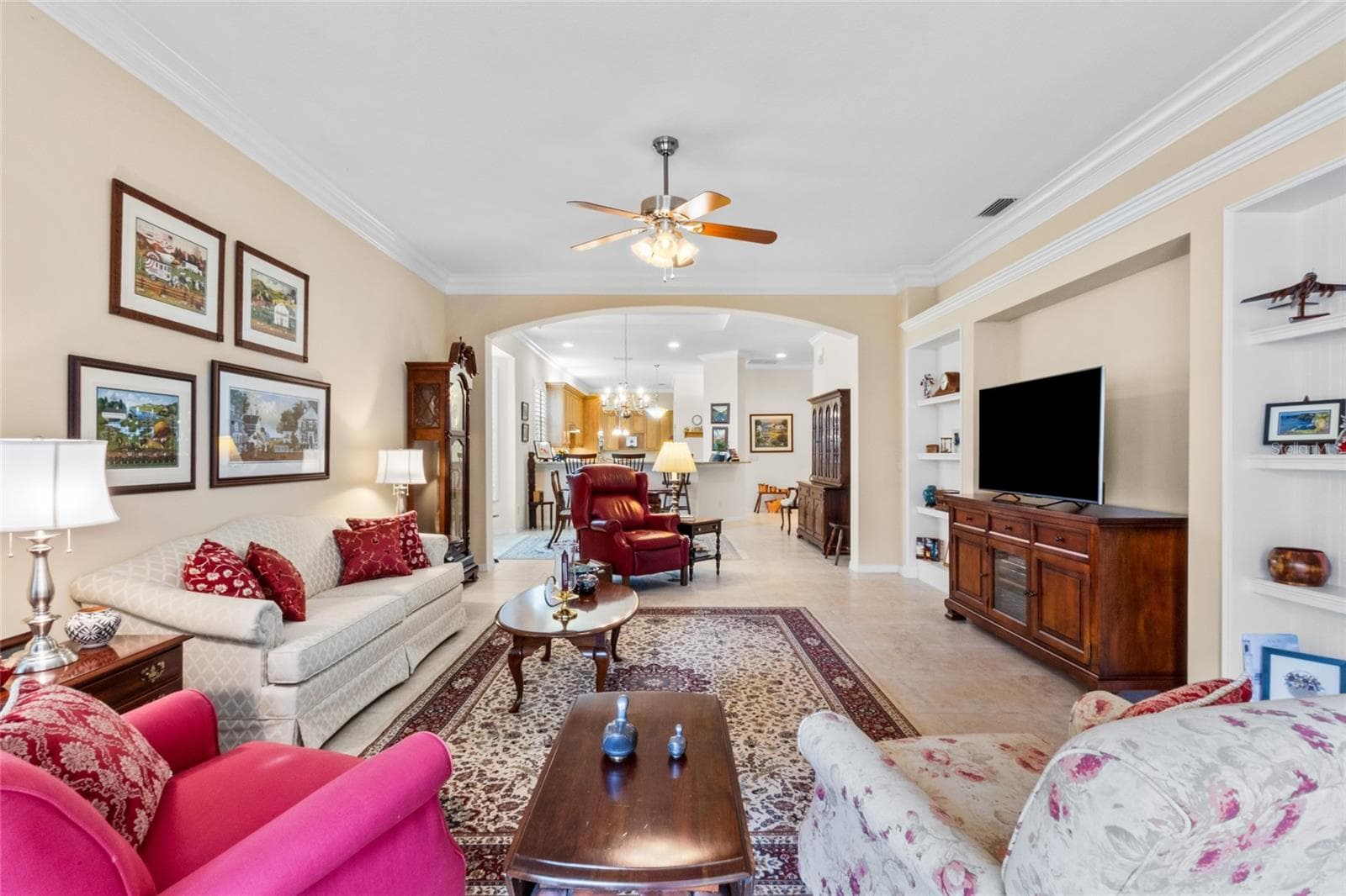 Single Family Residence at 1821 LANCASHIRE DR, VENICE, photo 14 of 63