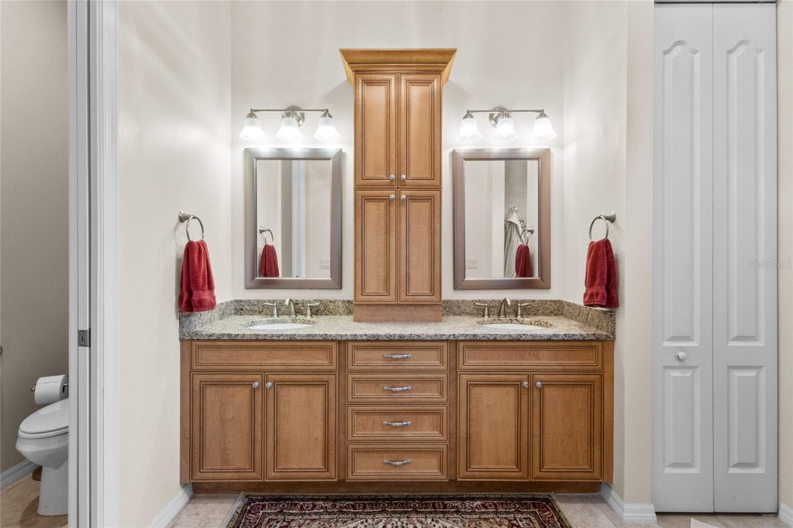 Single Family Residence at 1821 LANCASHIRE DR, VENICE, photo 23 of 63
