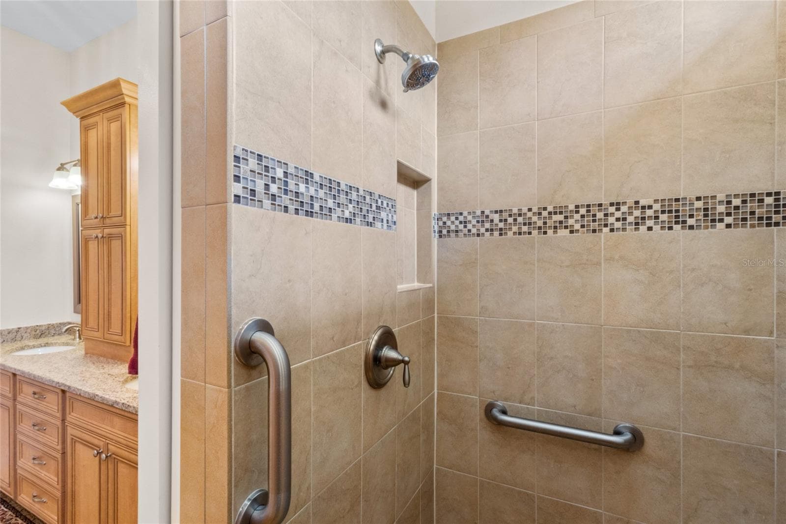 Single Family Residence at 1821 LANCASHIRE DR, VENICE, photo 24 of 63