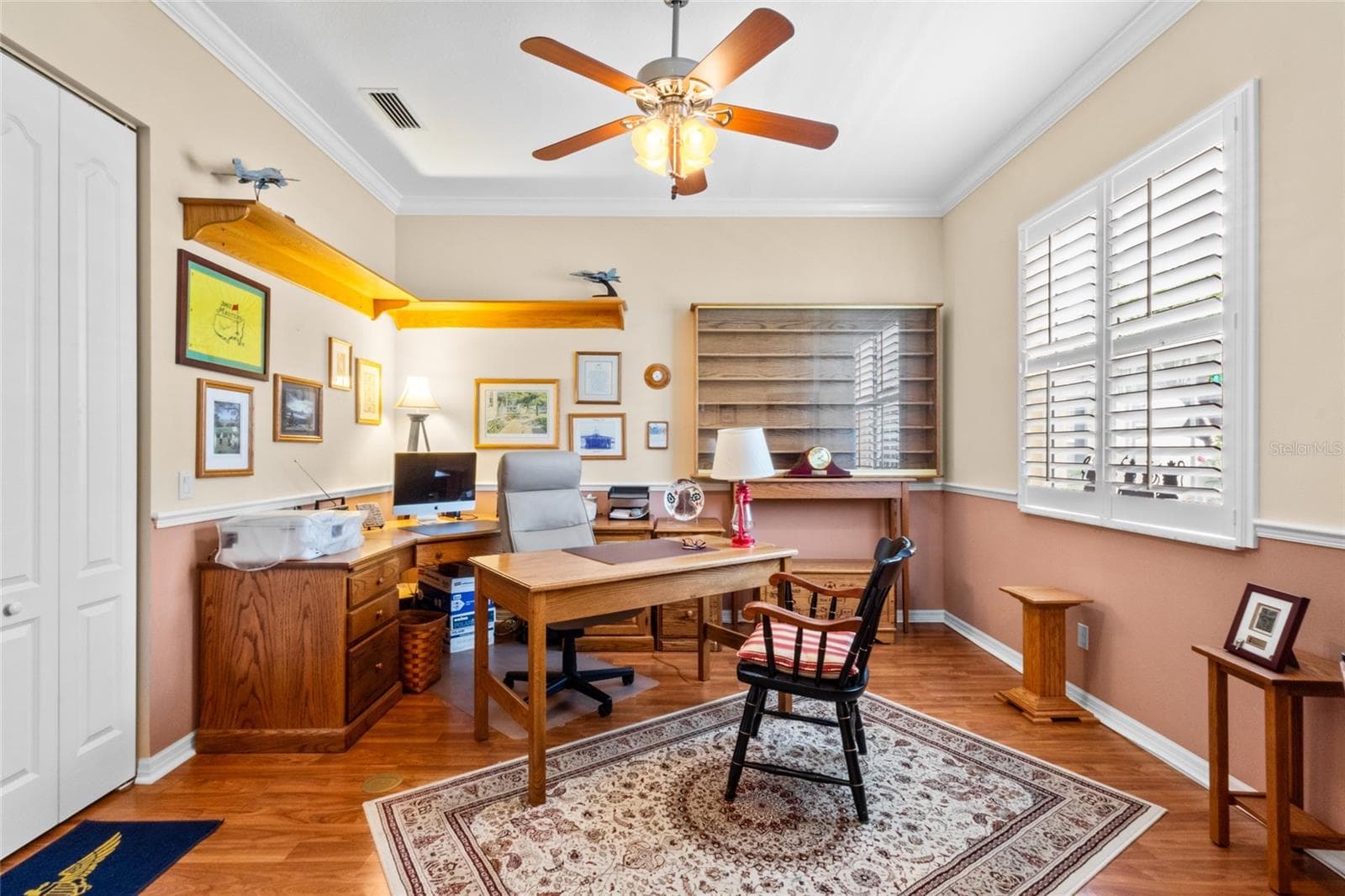 Single Family Residence at 1821 LANCASHIRE DR, VENICE, photo 30 of 63