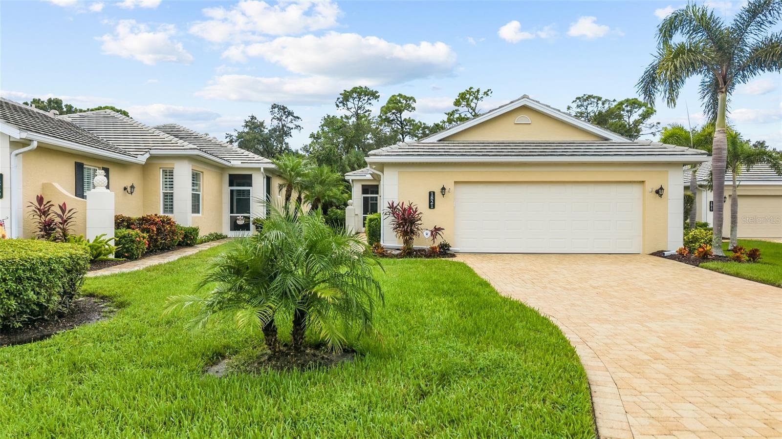 Single Family Residence at 1821 LANCASHIRE DR, VENICE, photo 38 of 63