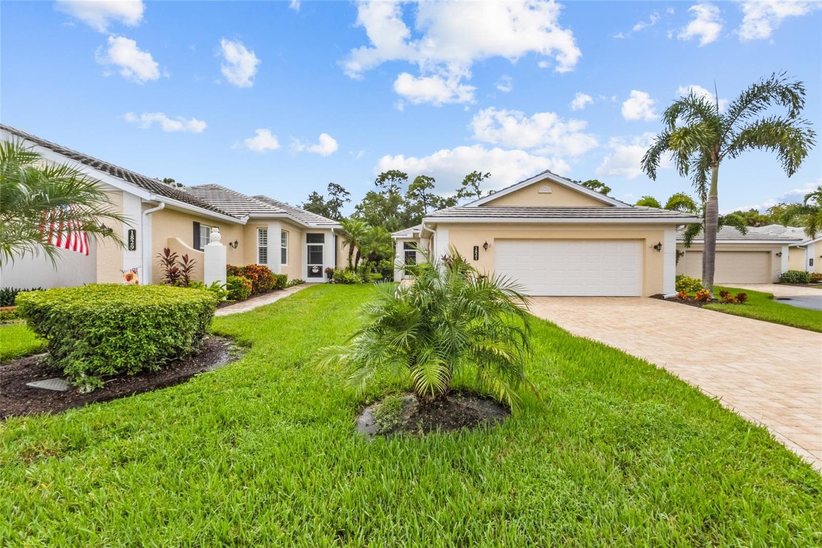 Single Family Residence at 1821 LANCASHIRE DR, VENICE, photo 44 of 63