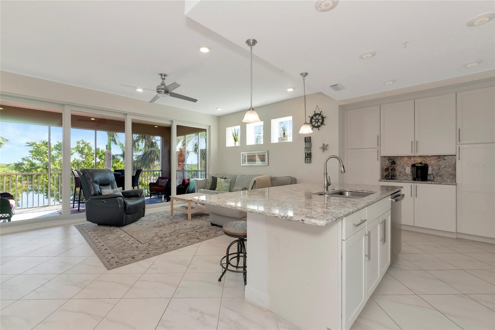 Condominium at 395 ARUBA CIR #203, BRADENTON, photo 6 of 56