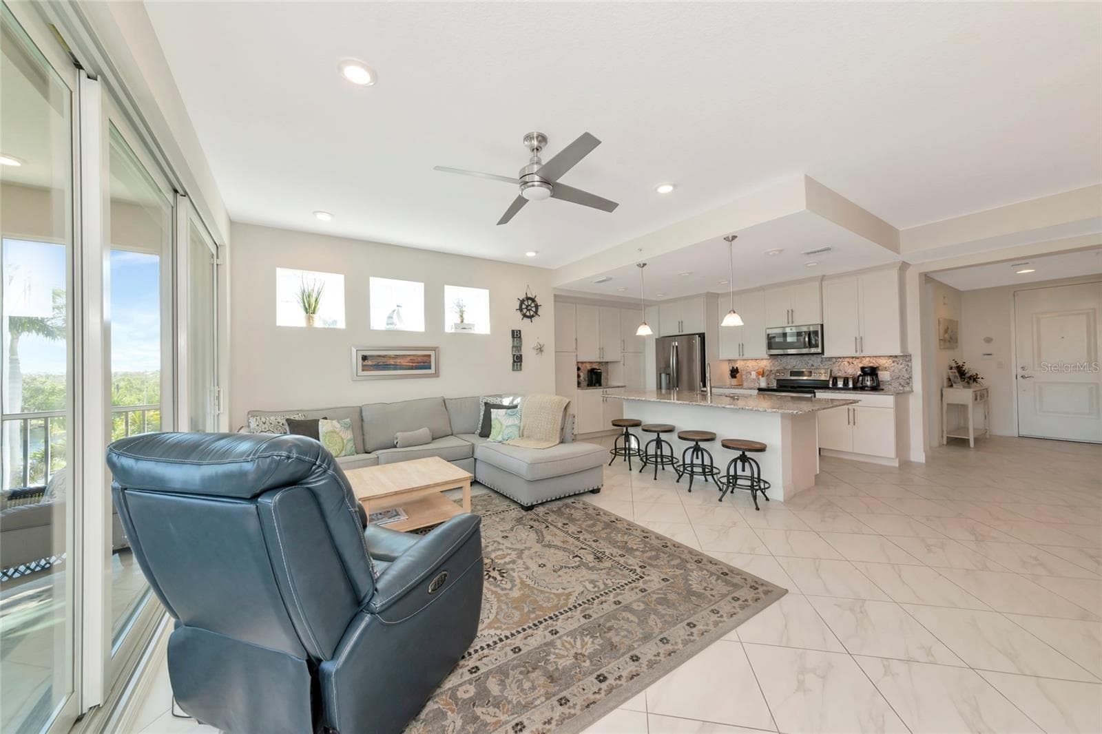 Condominium at 395 ARUBA CIR #203, BRADENTON, photo 9 of 56