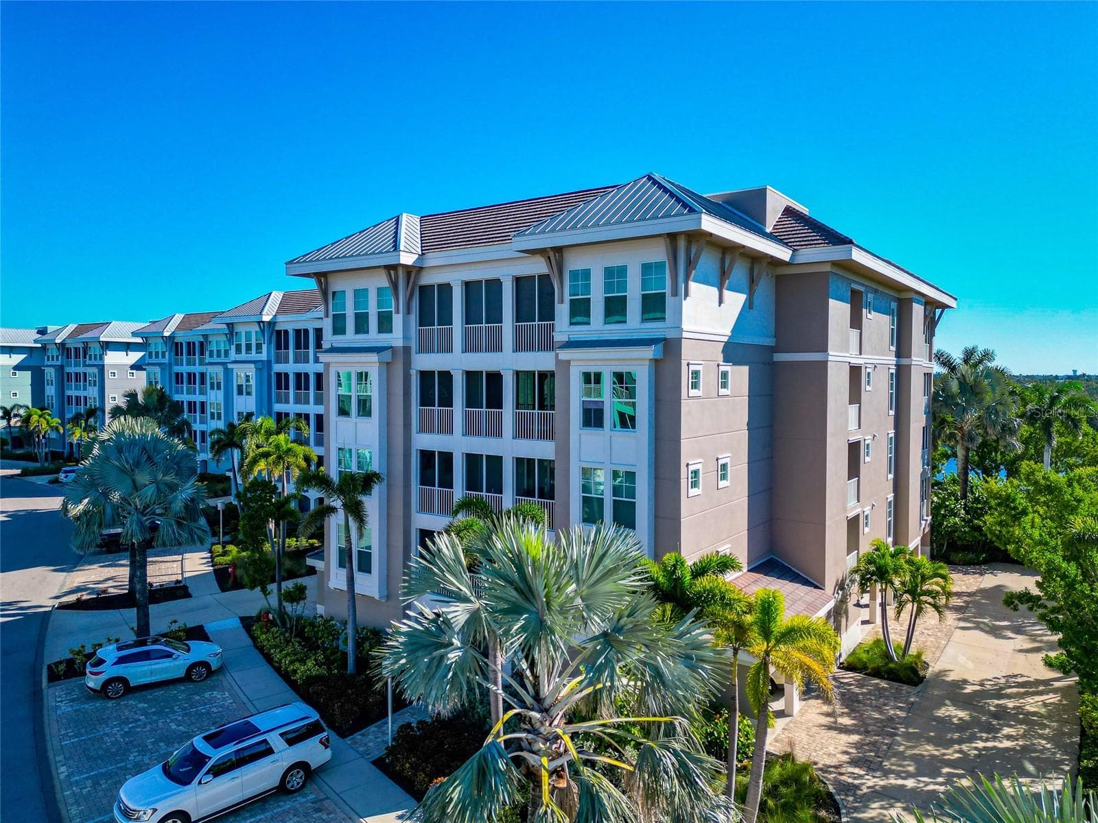 Condominium at 395 ARUBA CIR #203, BRADENTON, photo 47 of 56