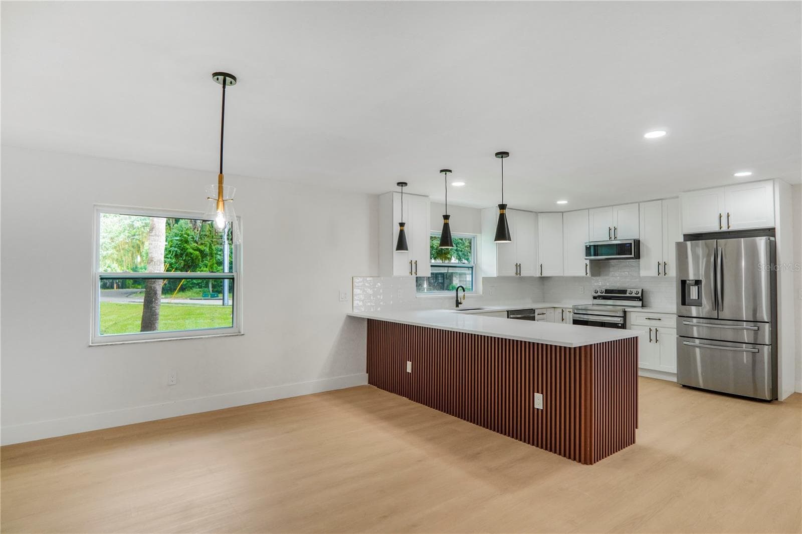 Single Family Residence at 219 SHERIDAN AVE, LONGWOOD, photo 10 of 52