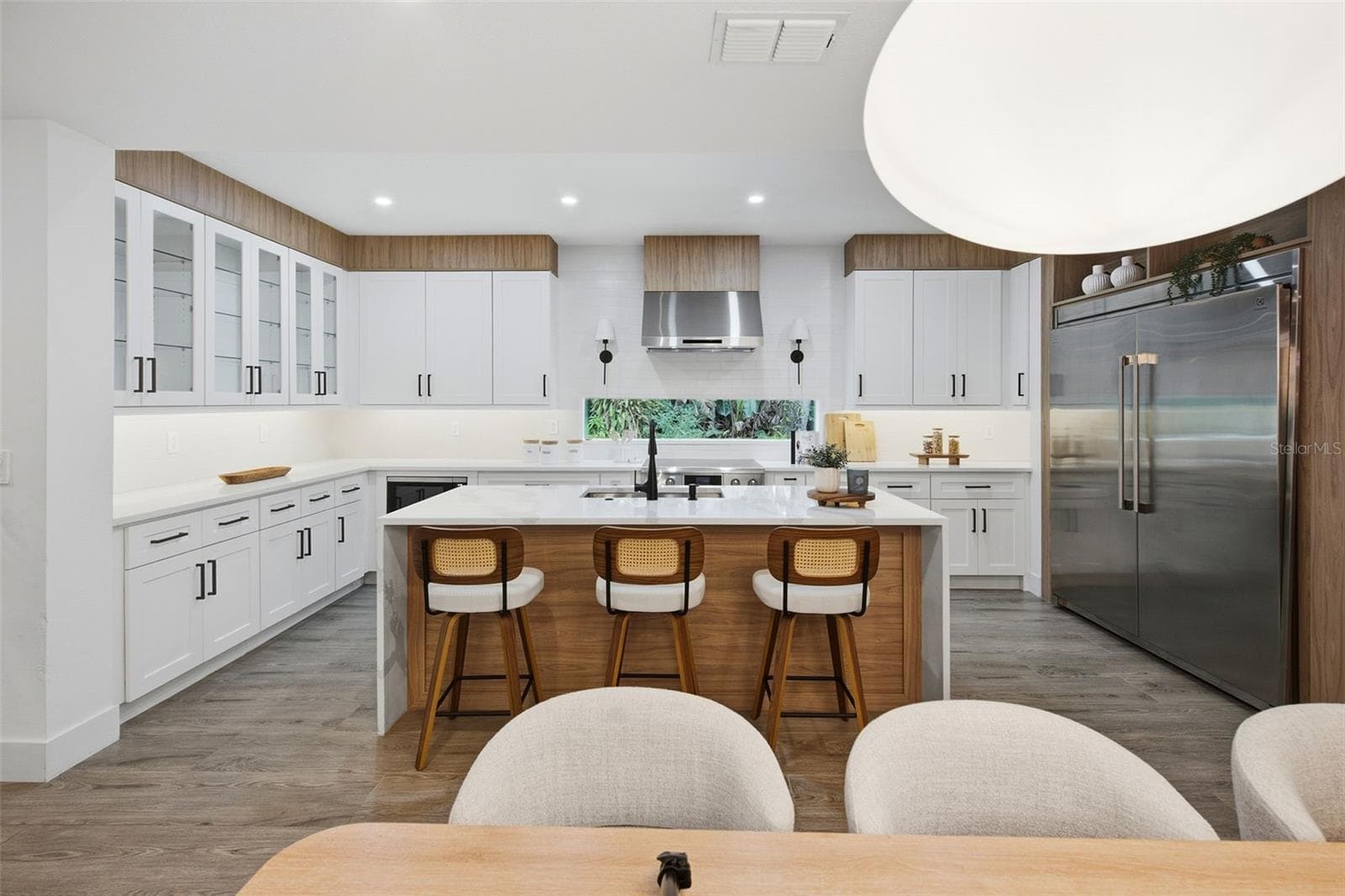 Single Family Residence at 104 E 1ST AVE, WINDERMERE, photo 18 of 54
