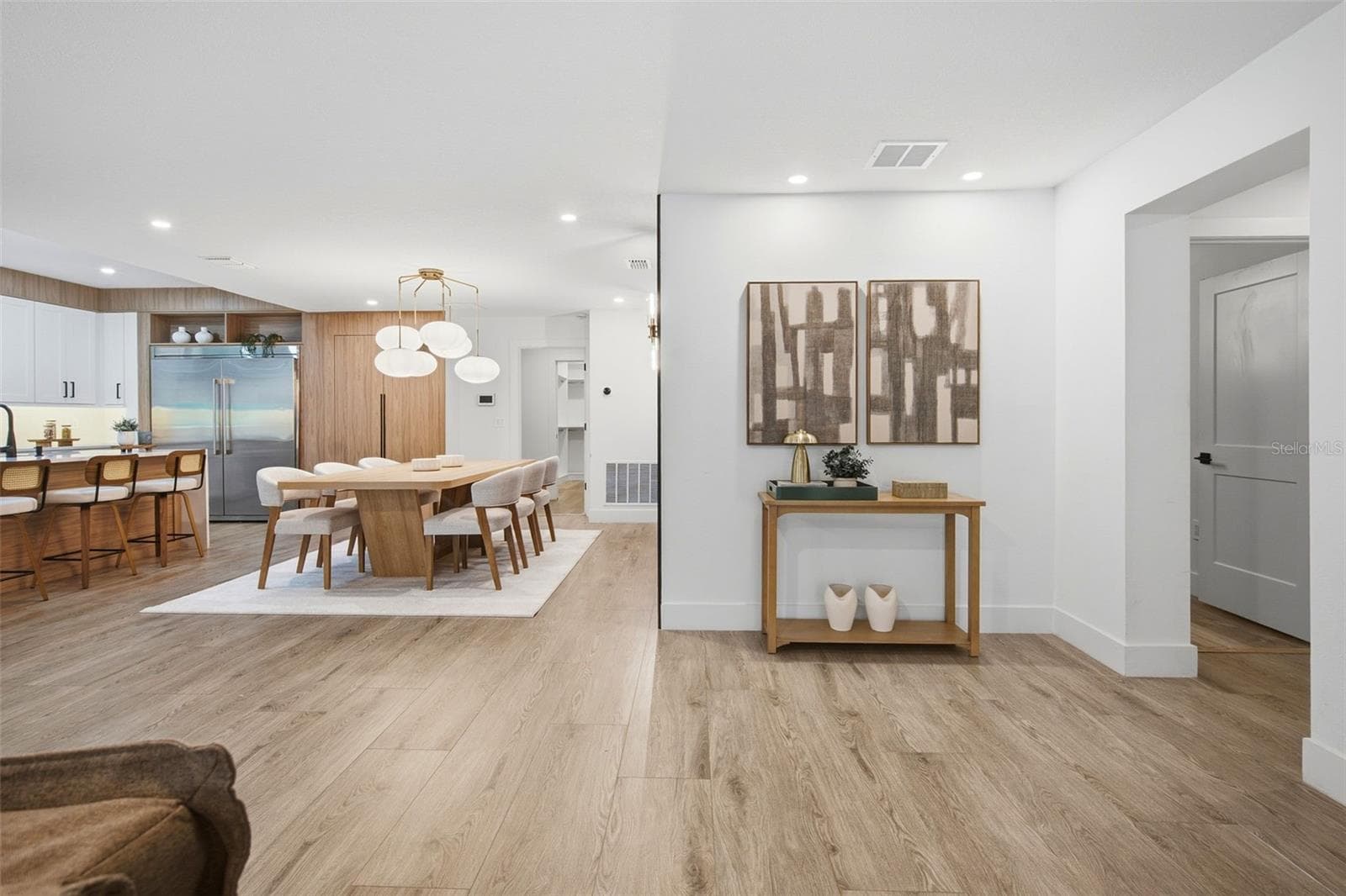 Single Family Residence at 104 E 1ST AVE, WINDERMERE, photo 23 of 54