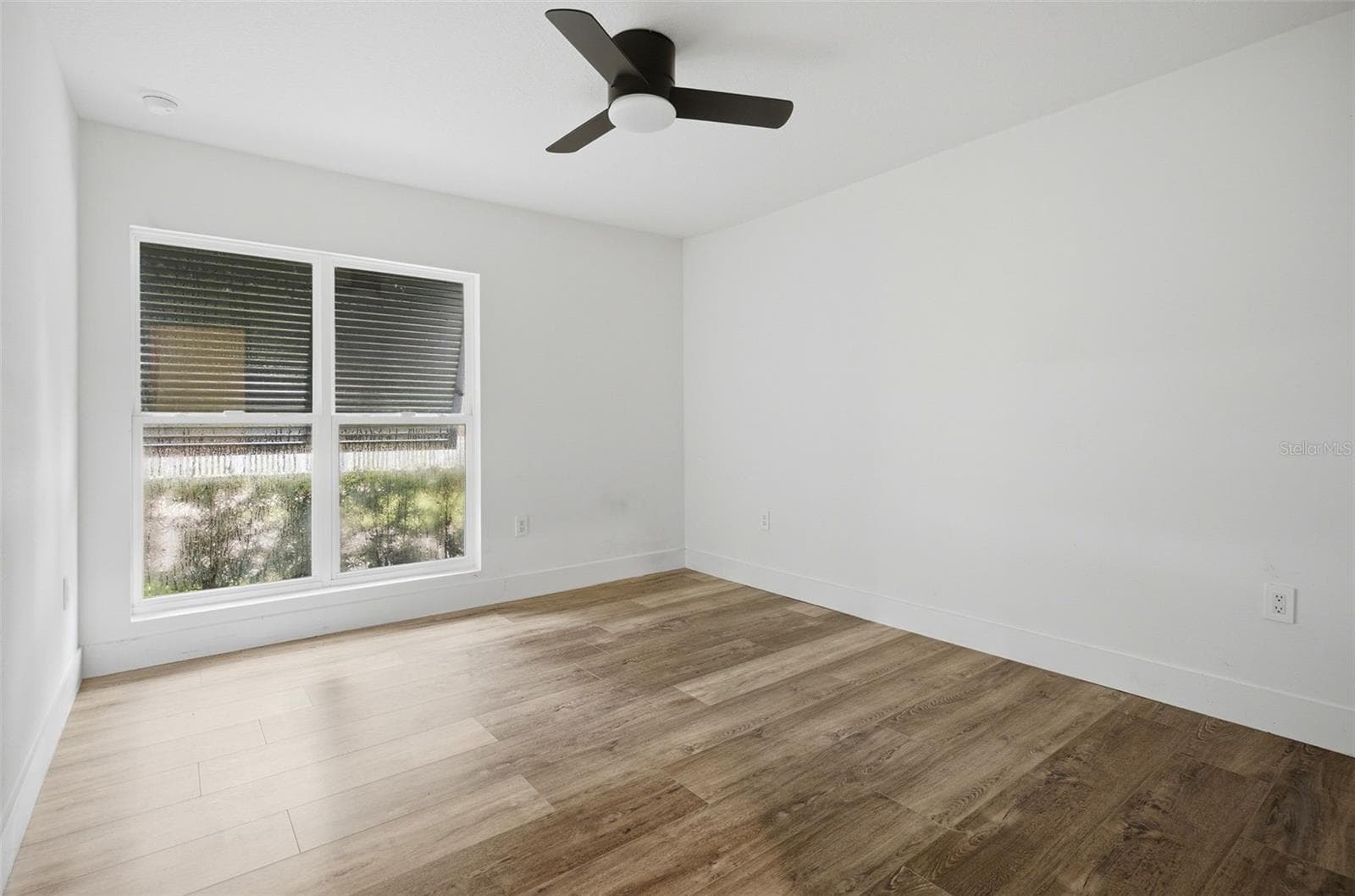 Single Family Residence at 104 E 1ST AVE, WINDERMERE, photo 34 of 54