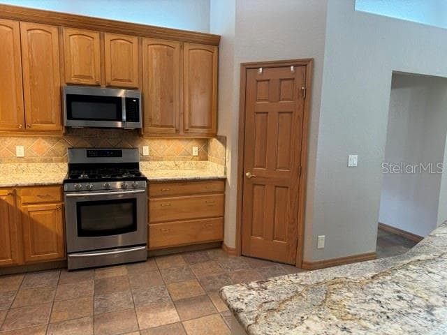 Single Family Residence at 808 SE 36TH LN, OCALA, photo 15 of 45