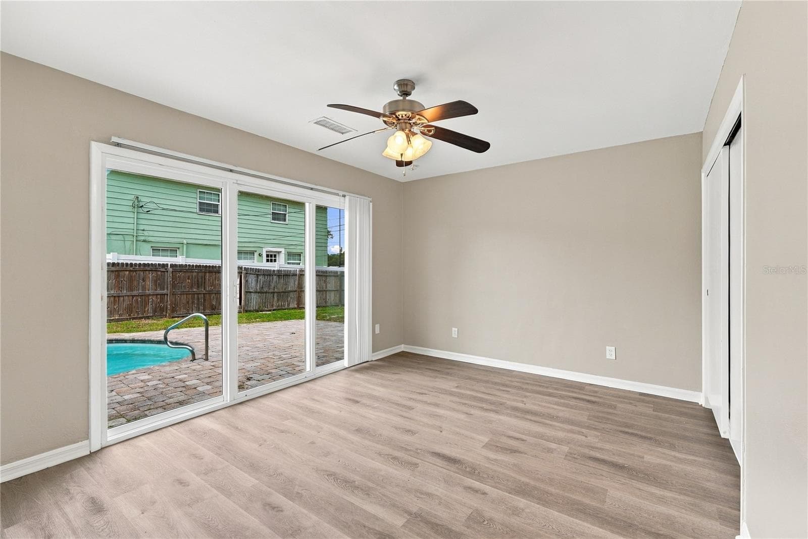 Single Family Residence at 10719 CHEROKEE DR, ST PETERSBURG, photo 70 of 83