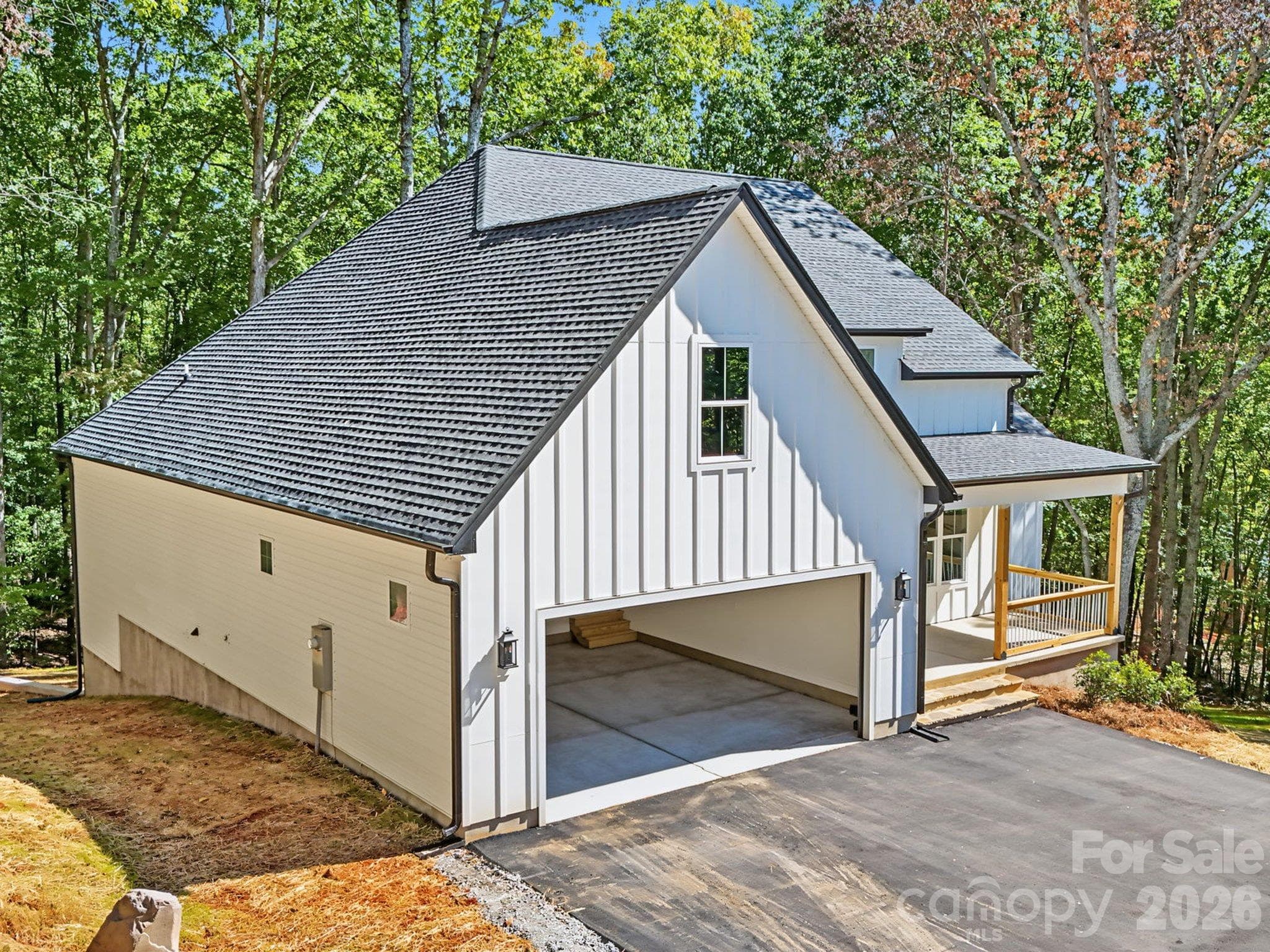 Single Family Residence at 5296 Liberty Hill Road W, York, photo 2 of 42