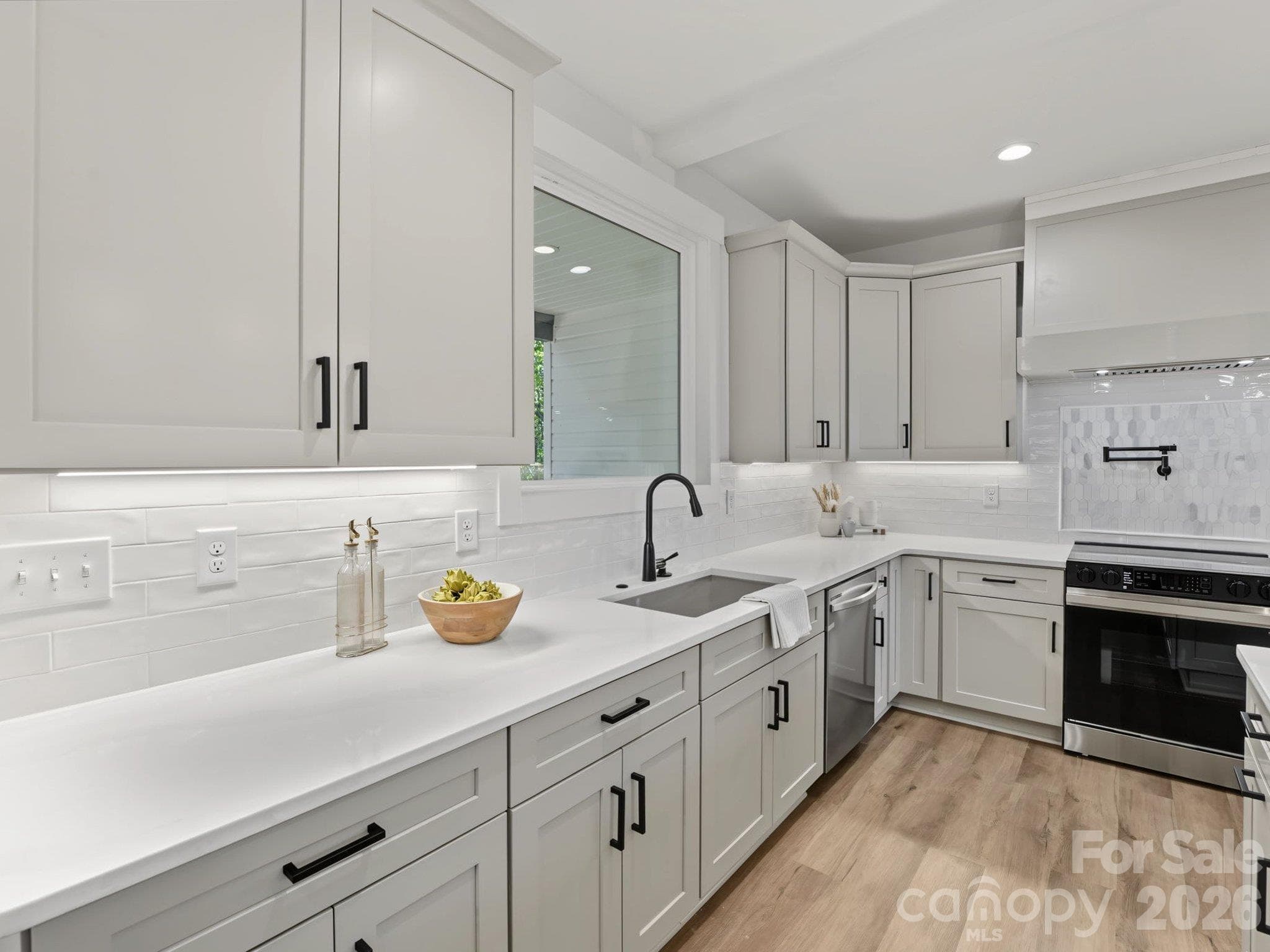 Single Family Residence at 5296 Liberty Hill Road W, York, photo 11 of 42