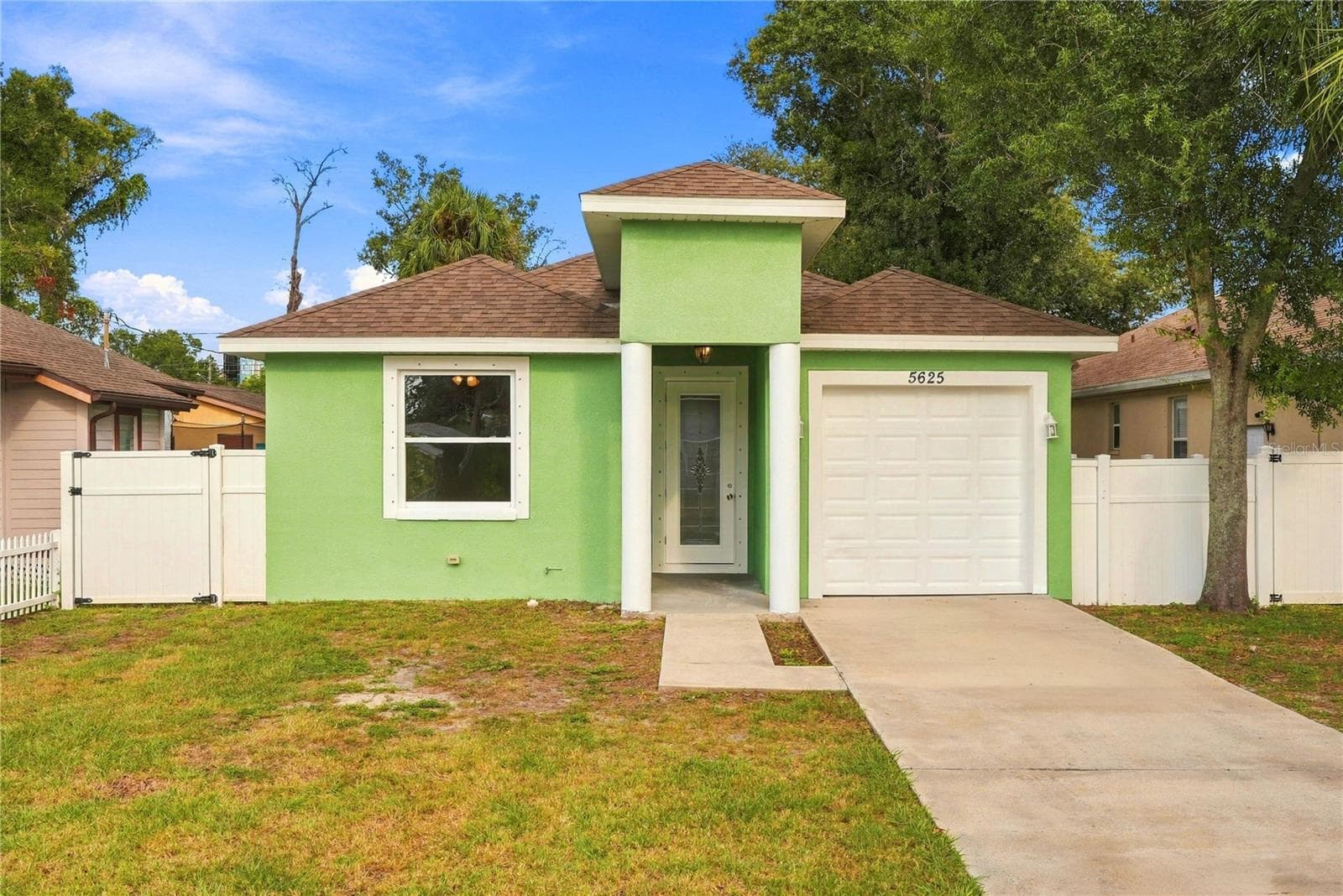 Single Family Residence at 5625 35TH WAY N, ST PETERSBURG, photo 2 of 71