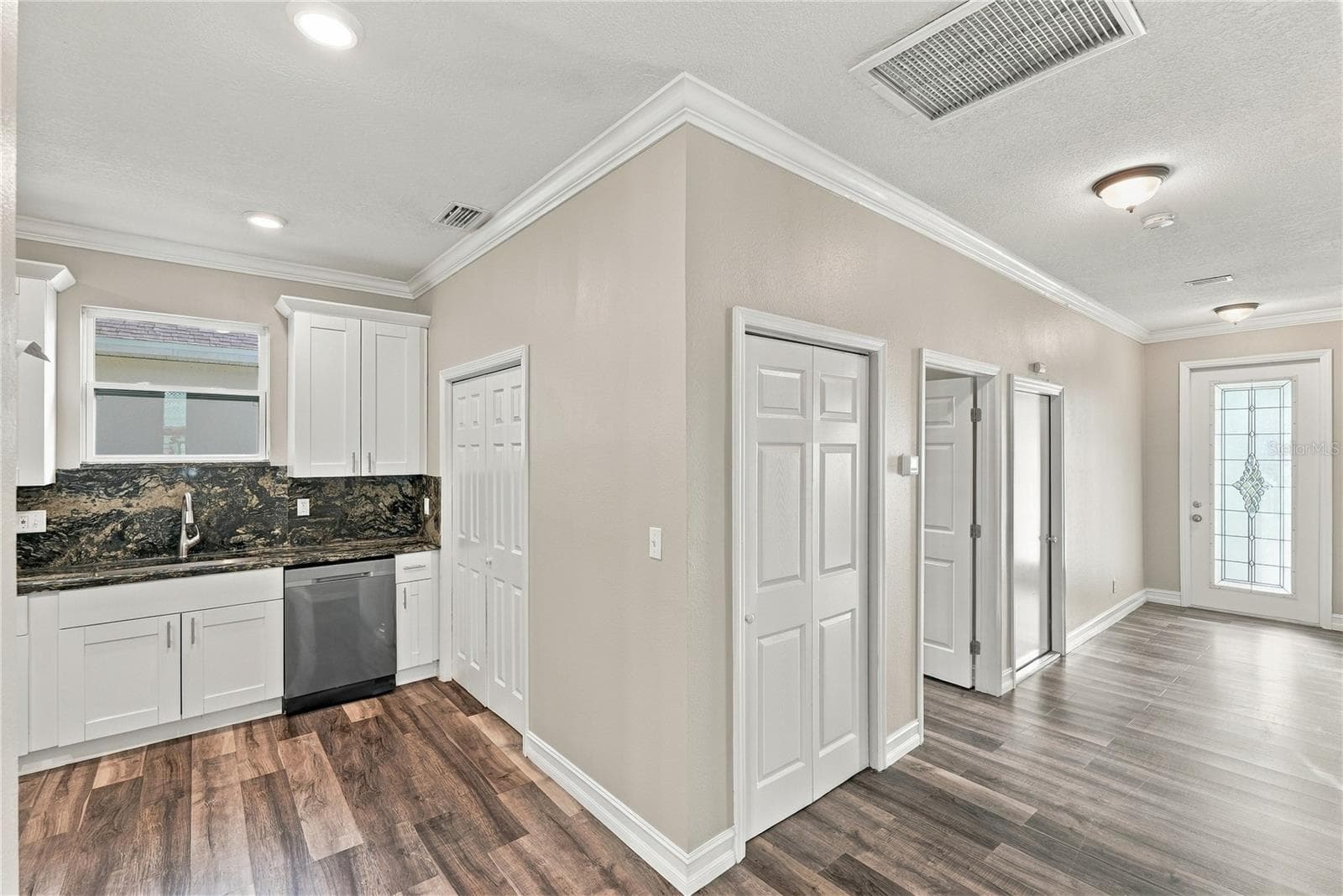 Single Family Residence at 5625 35TH WAY N, ST PETERSBURG, photo 10 of 71