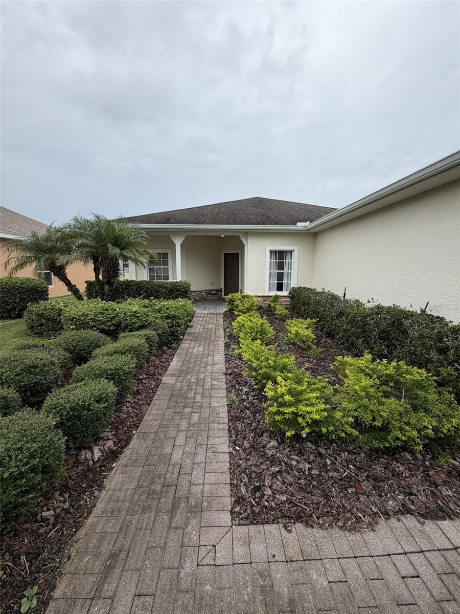 Single Family Residence at 356 LAKE CASSIDY DR, POINCIANA, photo 2 of 19