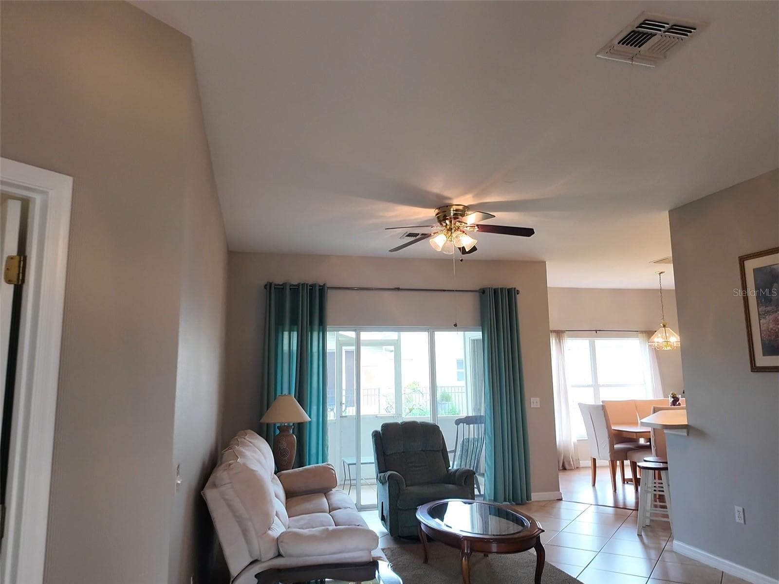 Single Family Residence at 356 LAKE CASSIDY DR, POINCIANA, photo 4 of 19