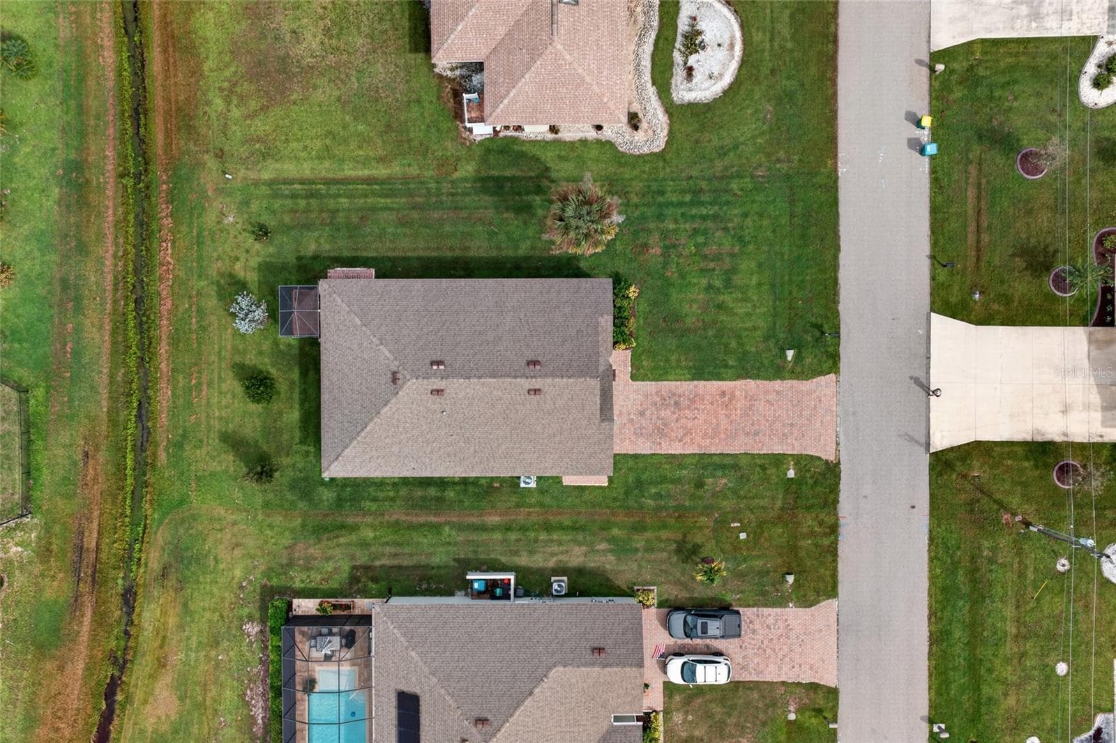 Single Family Residence at 26610 BARRANQUILLA AVE, PUNTA GORDA, photo 30 of 39