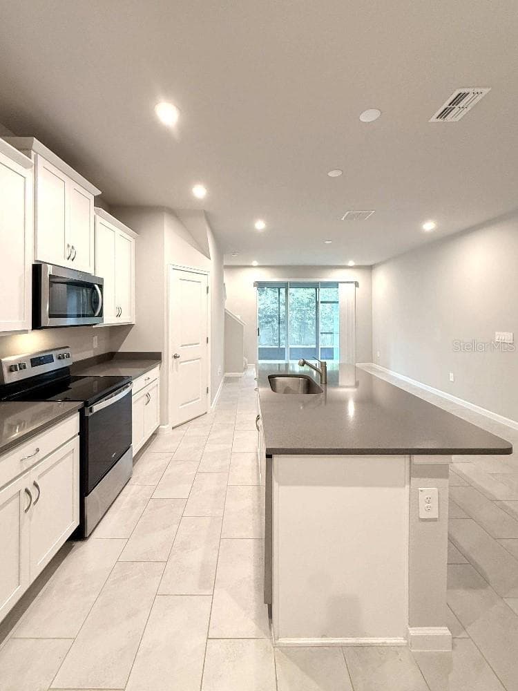 Townhouse at 4166 CLOUD HOPPER WAY, LUTZ, photo 6 of 23