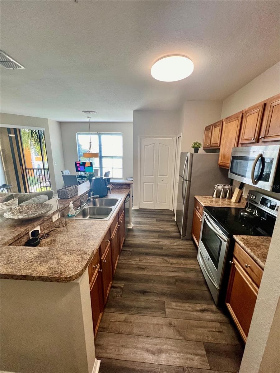 Condominium at 8341 38TH STREET CIR E #202, SARASOTA, photo 33 of 47