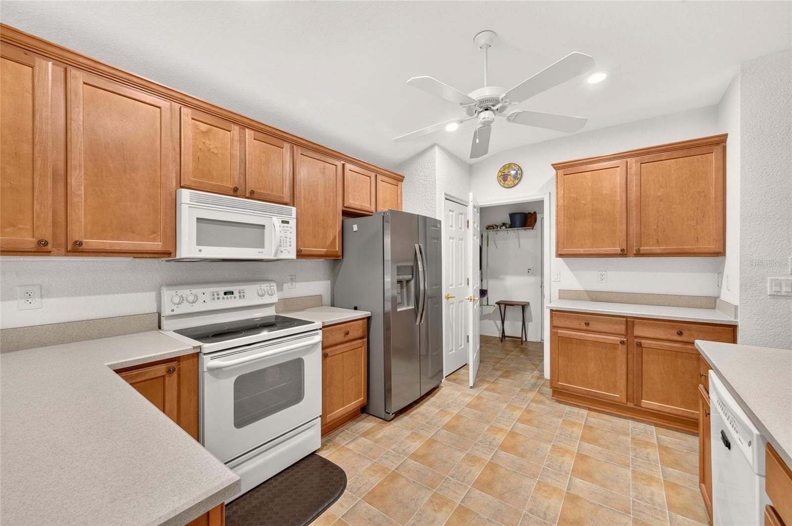 Single Family Residence at 13425 SE 86TH CIR, SUMMERFIELD, photo 15 of 51