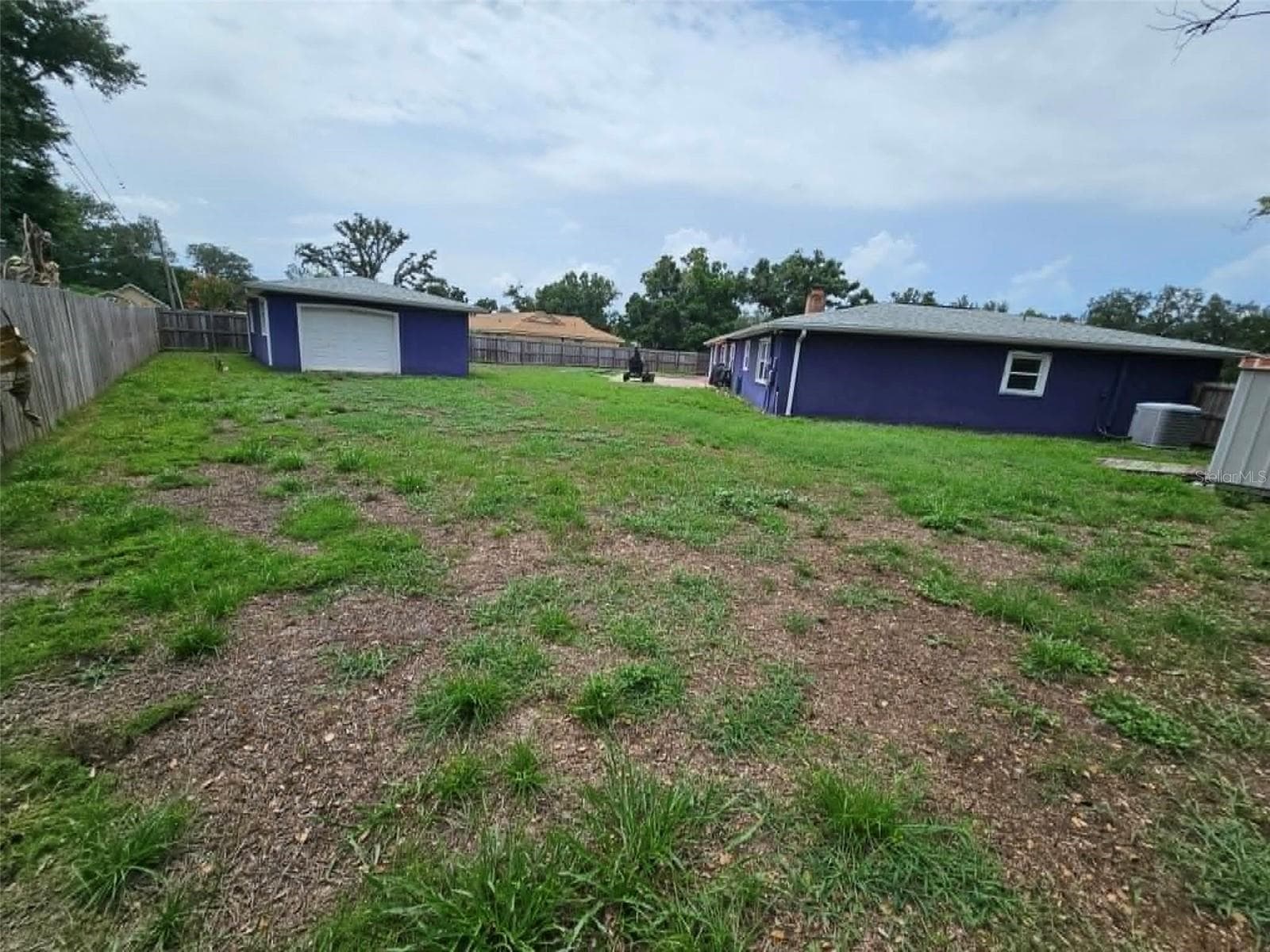 600SF detached AC Garage - PONDEROSA 2ND ADD, BRANDON