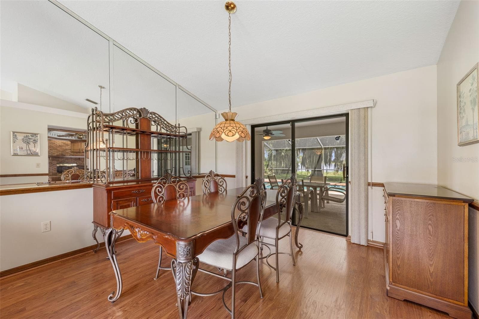 Formal Dining area with sliders to screened lanai - 930 ALBRITTON WAY, LAKE WALES
