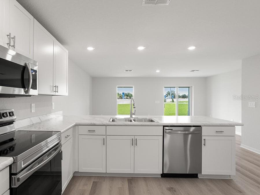 Townhouse at 113 NEMO LN, WINTER HAVEN, photo 13 of 20