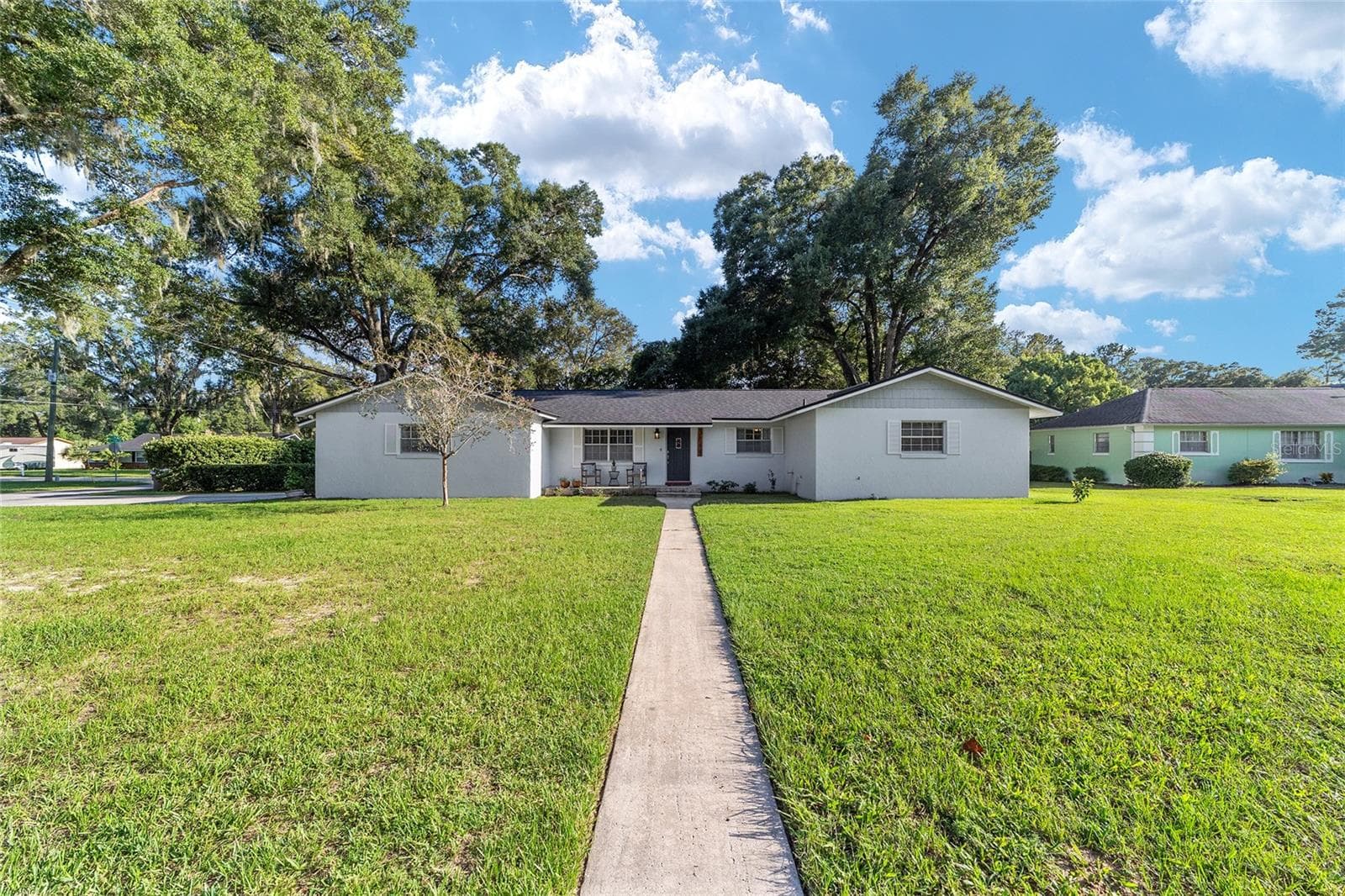 Single Family Residence at 3844 SE 9TH PL, OCALA, photo 2 of 32