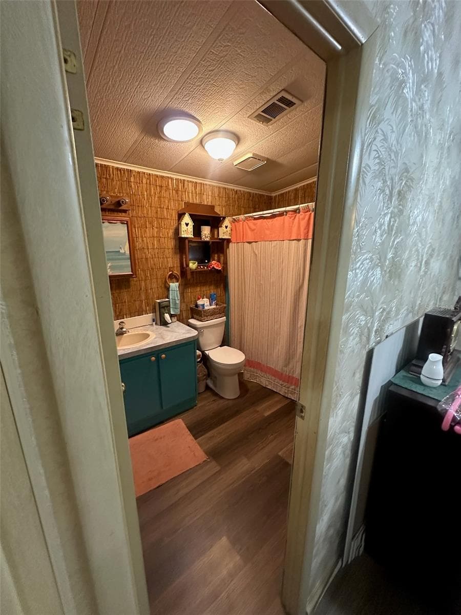 Manufactured Home at 438 TARRSON BLVD, LADY LAKE, photo 5 of 33