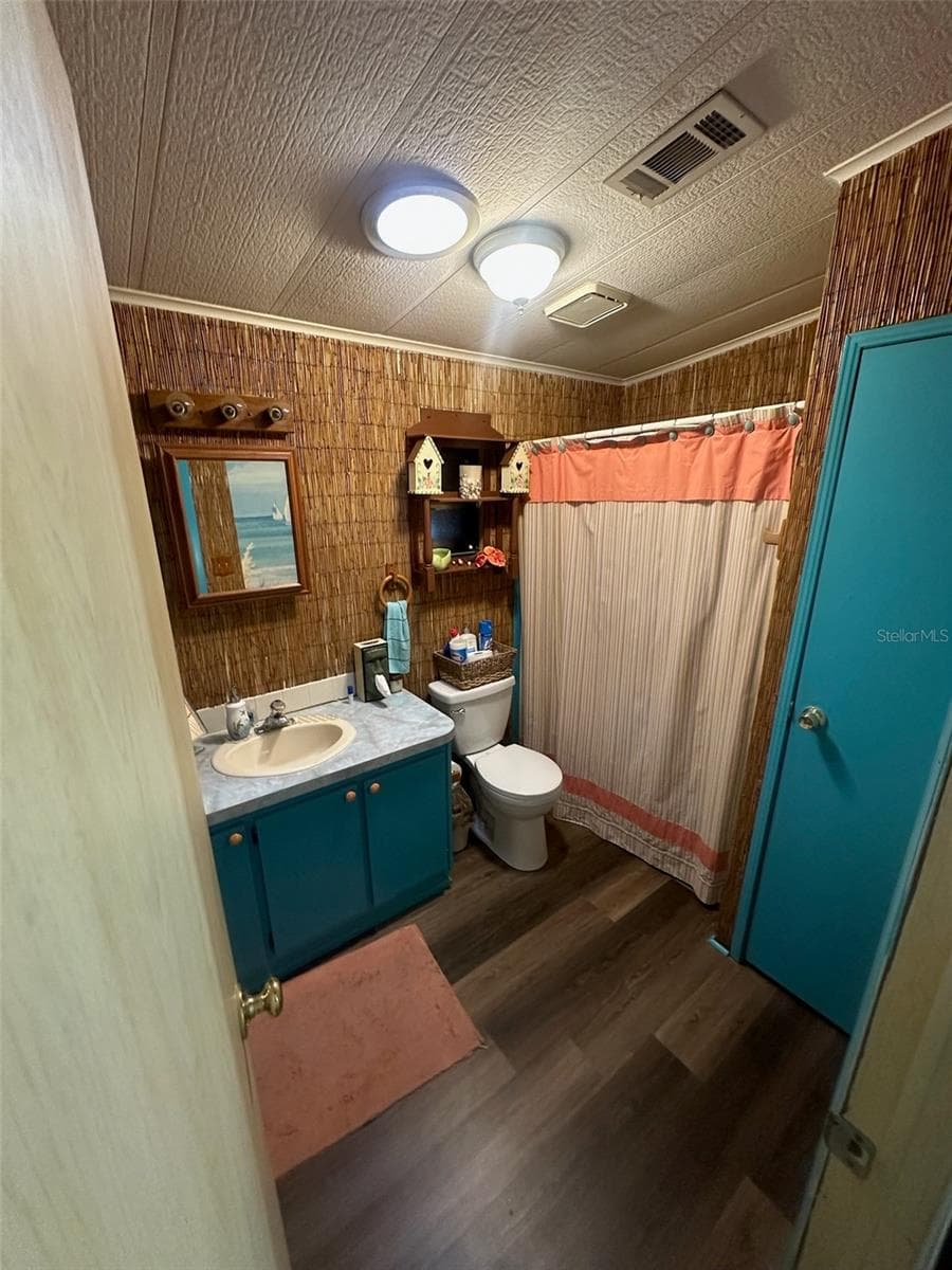 Manufactured Home at 438 TARRSON BLVD, LADY LAKE, photo 6 of 33