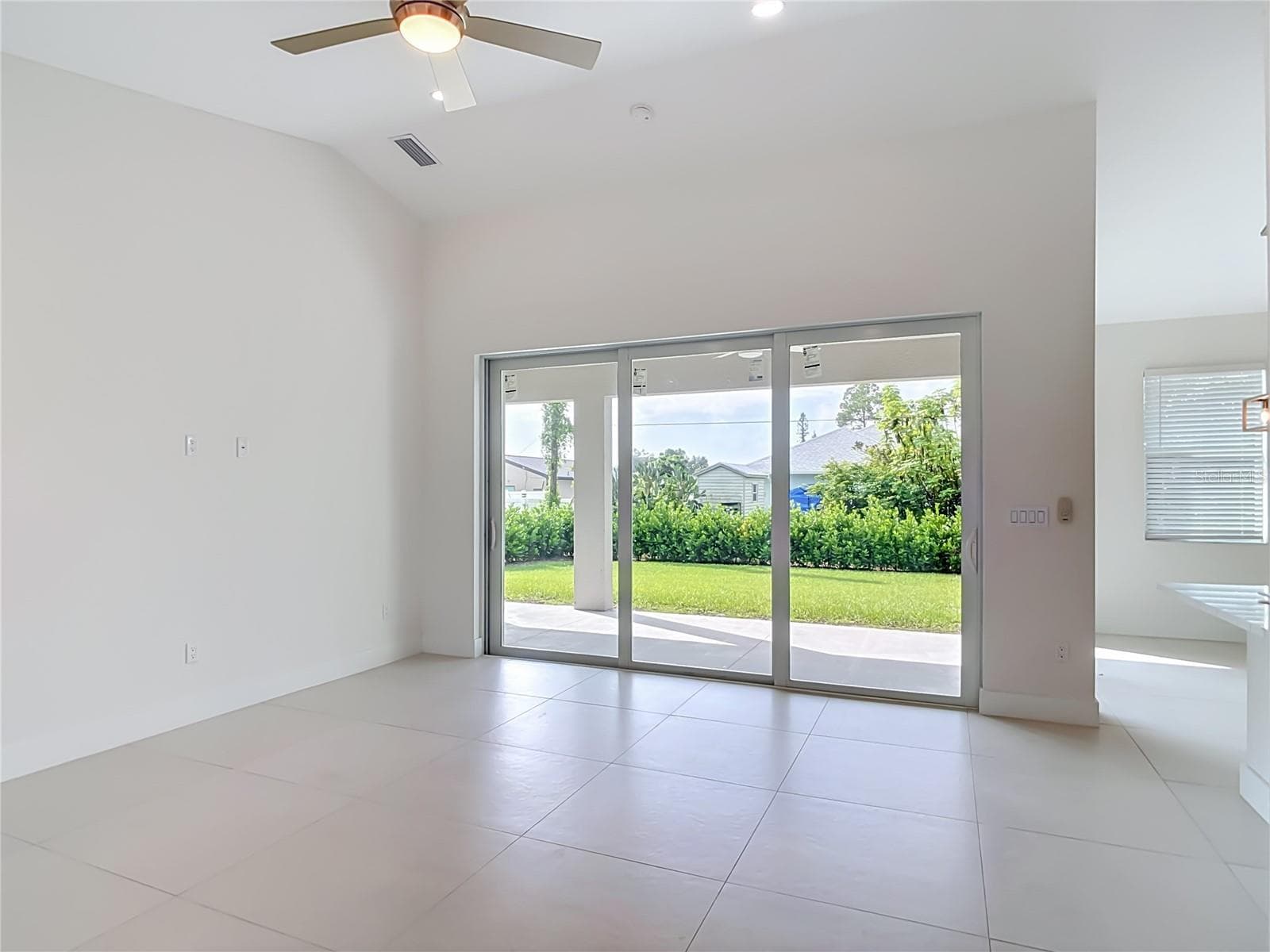 Single Family Residence at 18475 MORRISSON AVE, PORT CHARLOTTE, photo 7 of 54