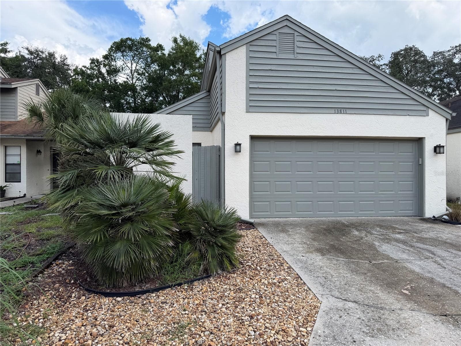 13811 LAZY OAK DR #21