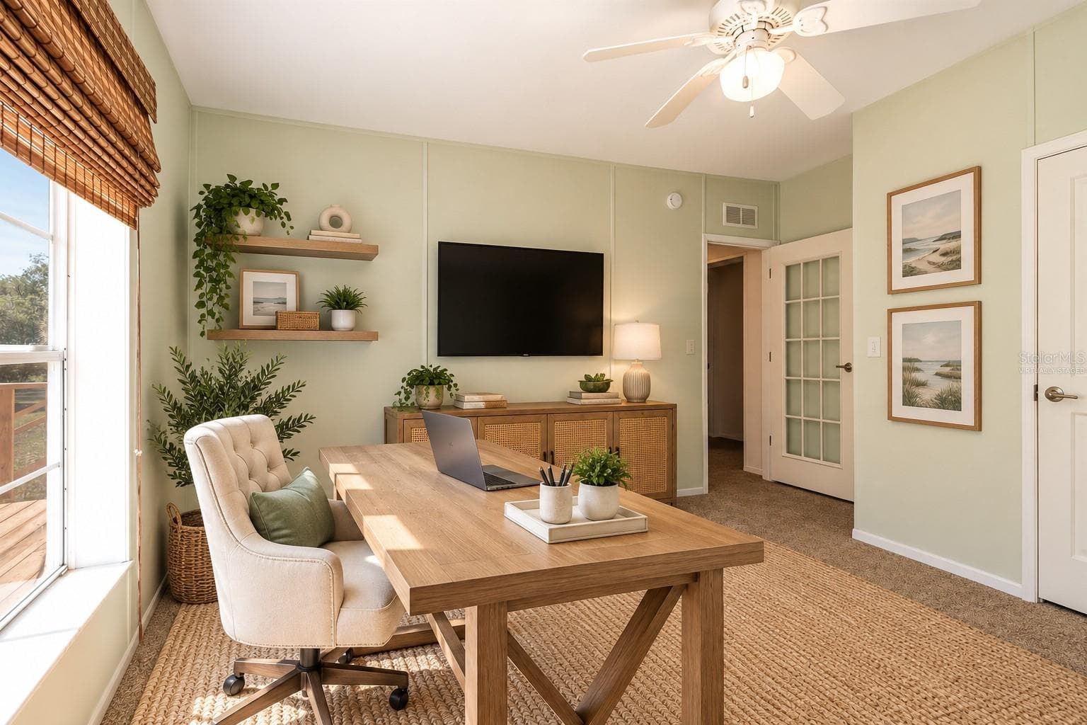Virtually staged as an office. - 14221 HURRICANE DR, WEEKI WACHEE