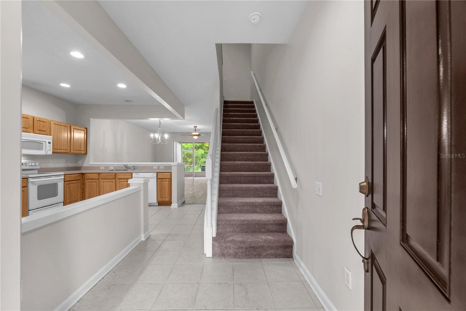 Townhouse at 4605 BARNSTEAD DR, RIVERVIEW, photo 3 of 35