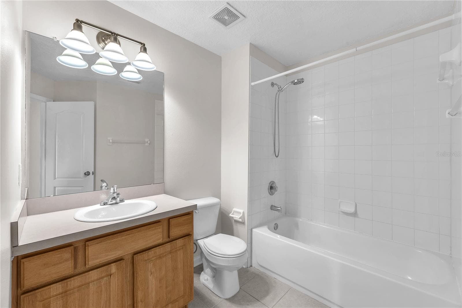 Townhouse at 4605 BARNSTEAD DR, RIVERVIEW, photo 19 of 35