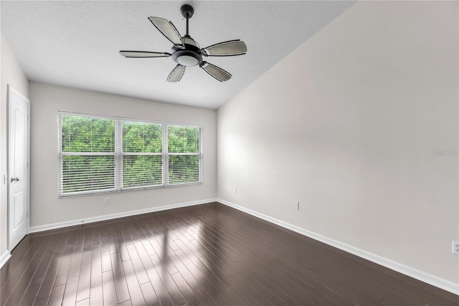 Townhouse at 4605 BARNSTEAD DR, RIVERVIEW, photo 14 of 35