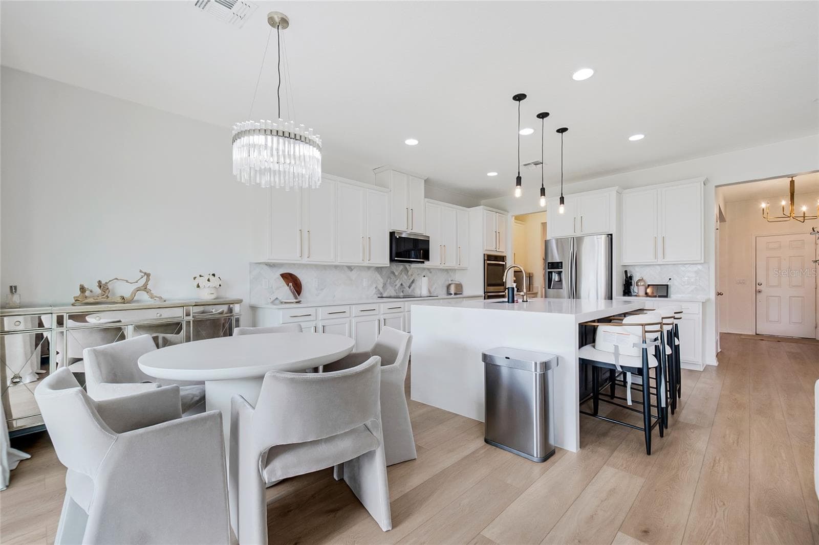 Single Family Residence at 3761 MT VERNON WAY, KISSIMMEE, photo 16 of 77