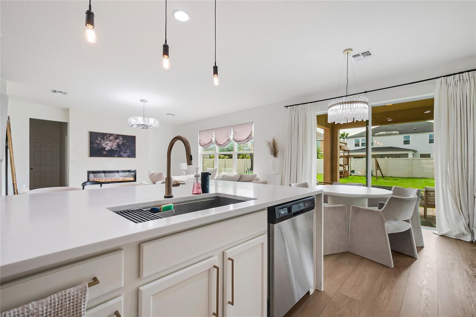 Single Family Residence at 3761 MT VERNON WAY, KISSIMMEE, photo 25 of 77