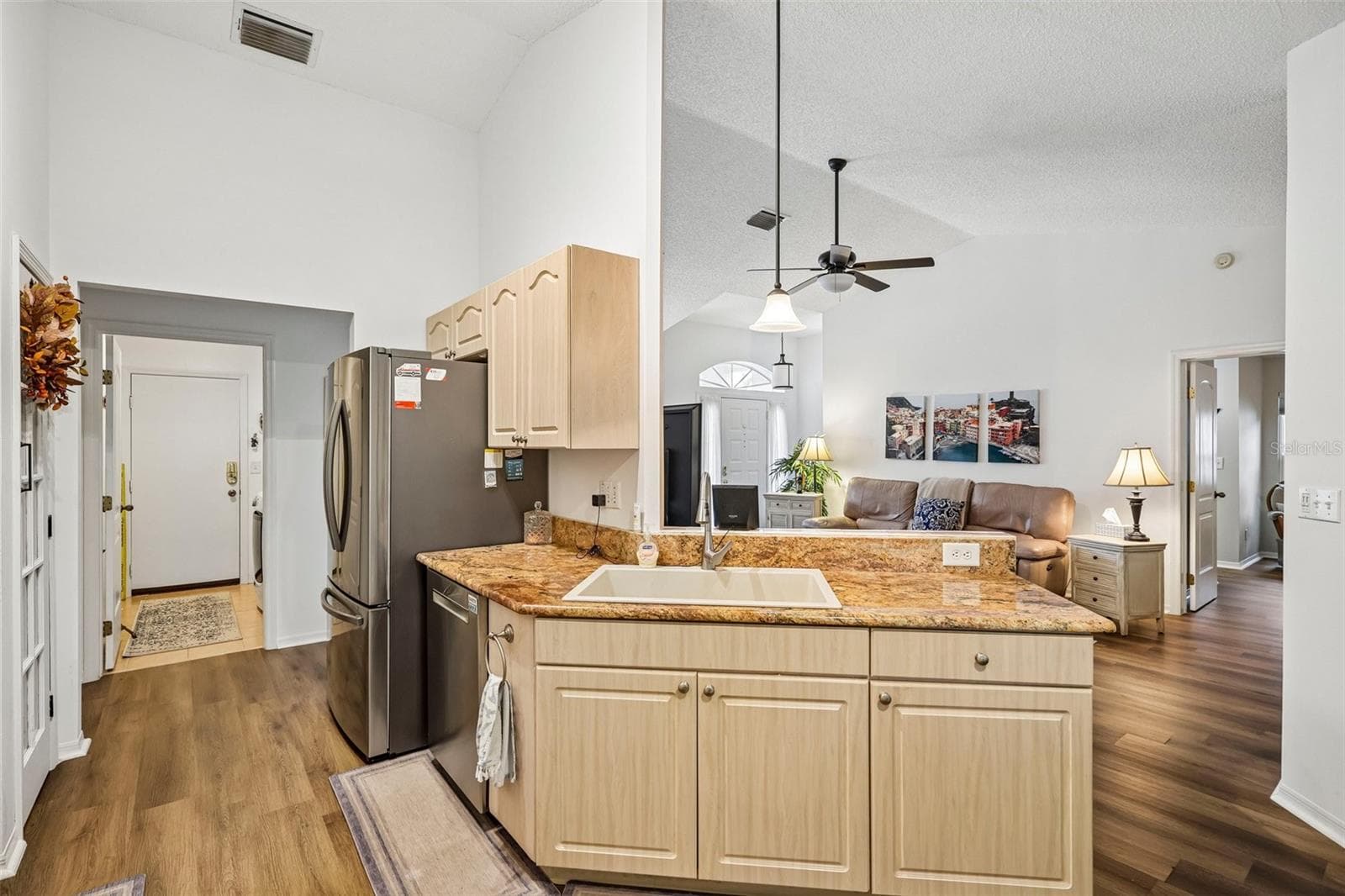 Single Family Residence at 2308 E DEL WEBB BLVD, SUN CITY CENTER, photo 13 of 59
