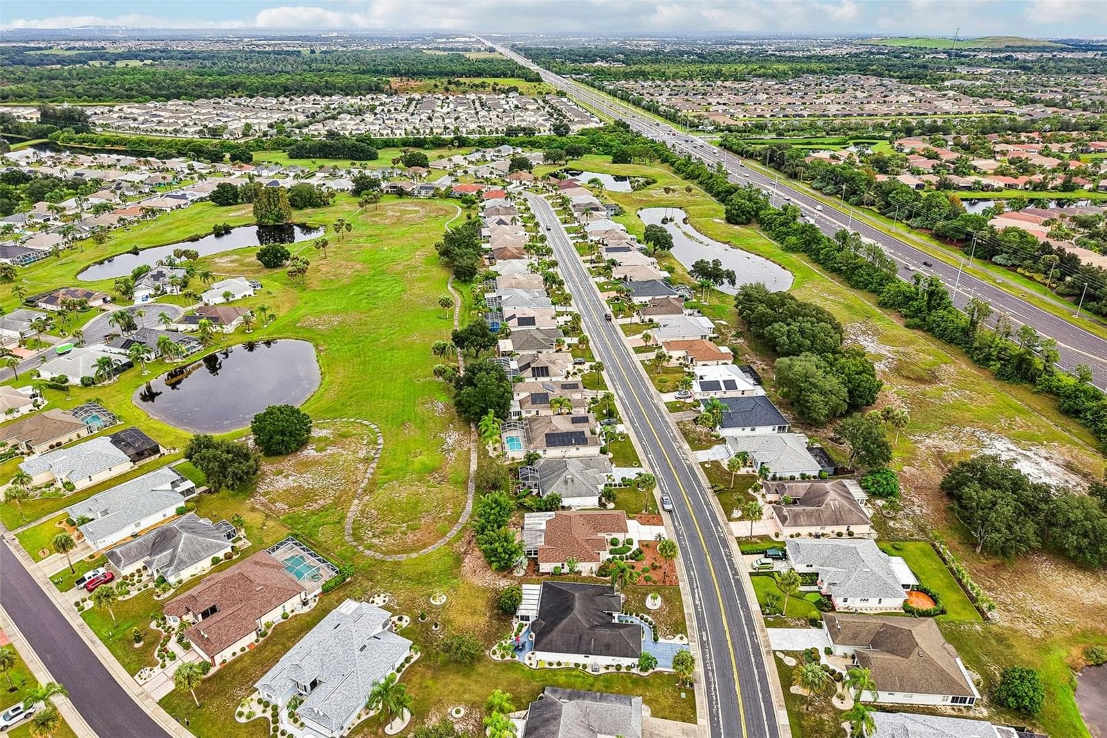 Single Family Residence at 2308 E DEL WEBB BLVD, SUN CITY CENTER, photo 43 of 59