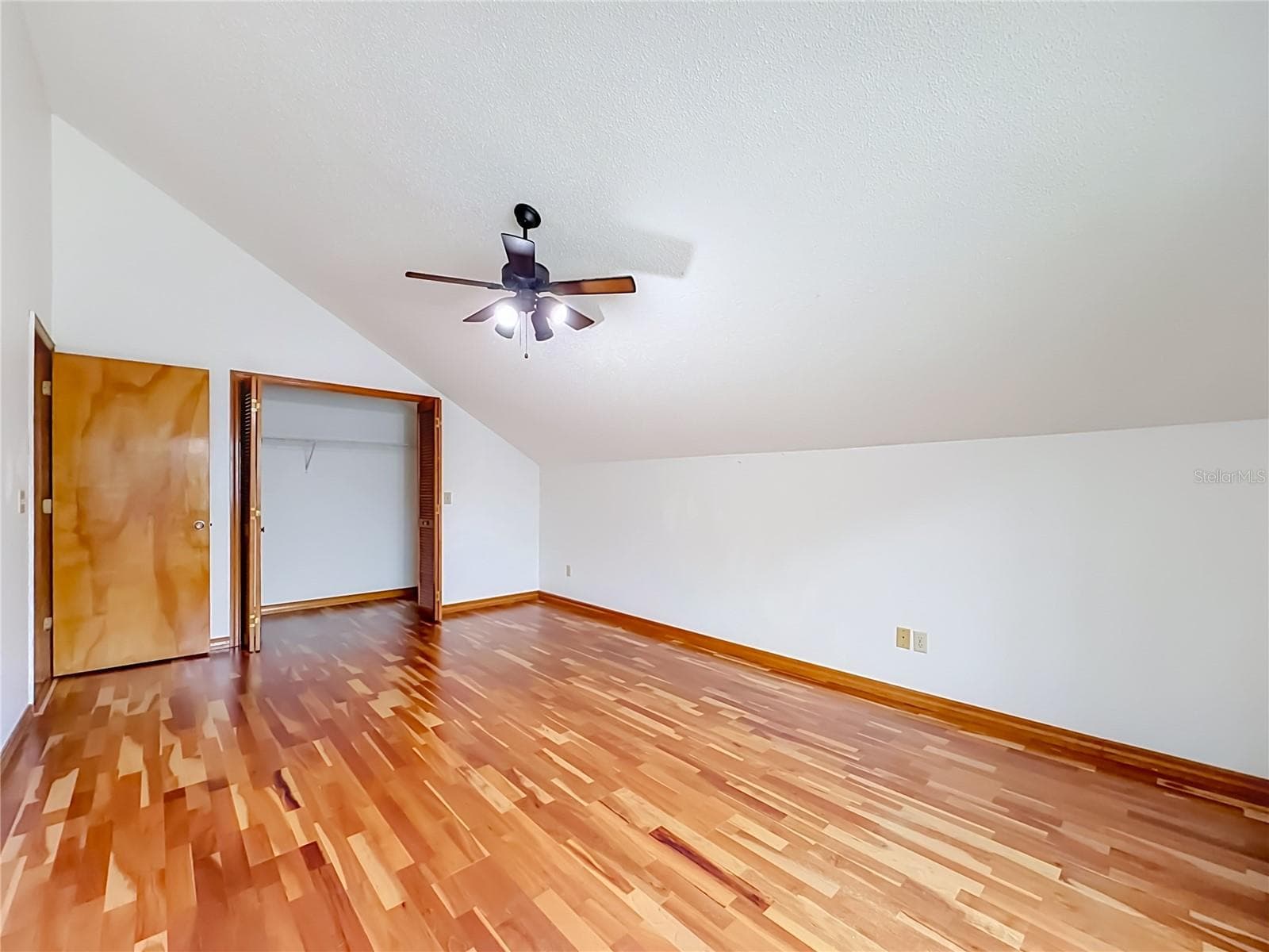 Single Family Residence at 825 MELLOWOOD AVE, ORLANDO, photo 33 of 60